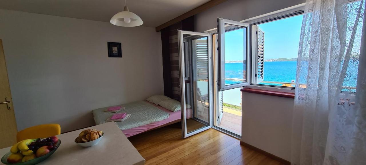 Apartmani Gizela Seget Donji Exterior photo