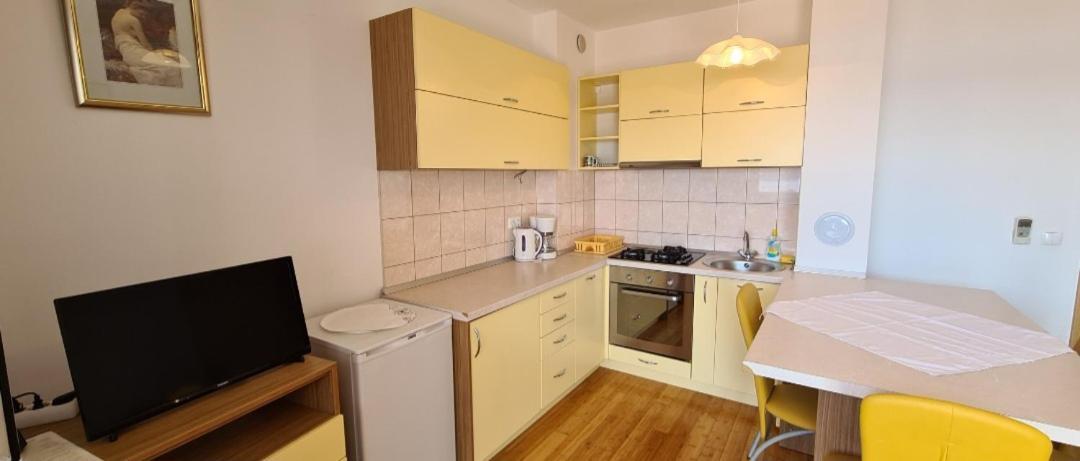 Apartmani Gizela Seget Donji Room photo